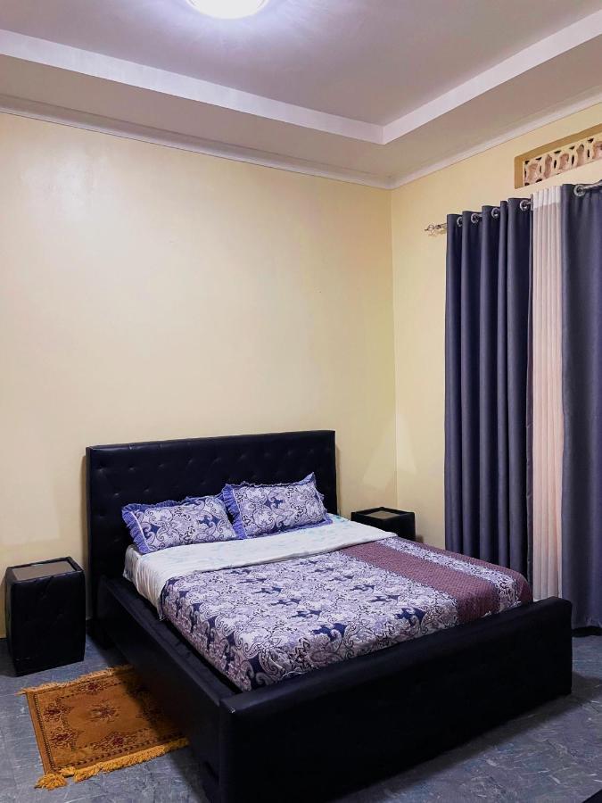 Zeo Airbnb - Cheap Apartment In キガリ エクステリア 写真